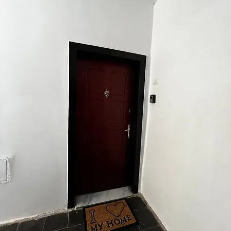 Charming Comfort Apartment Tirana Exterior photo
