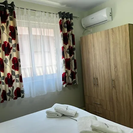 Charming Comfort Apartment Tirana Exterior photo